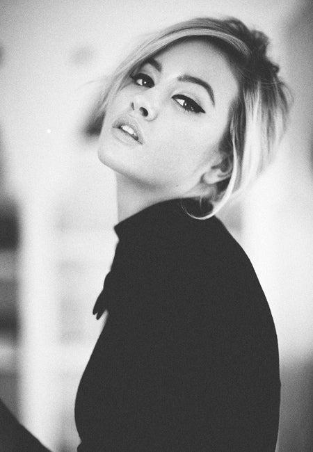 Simone