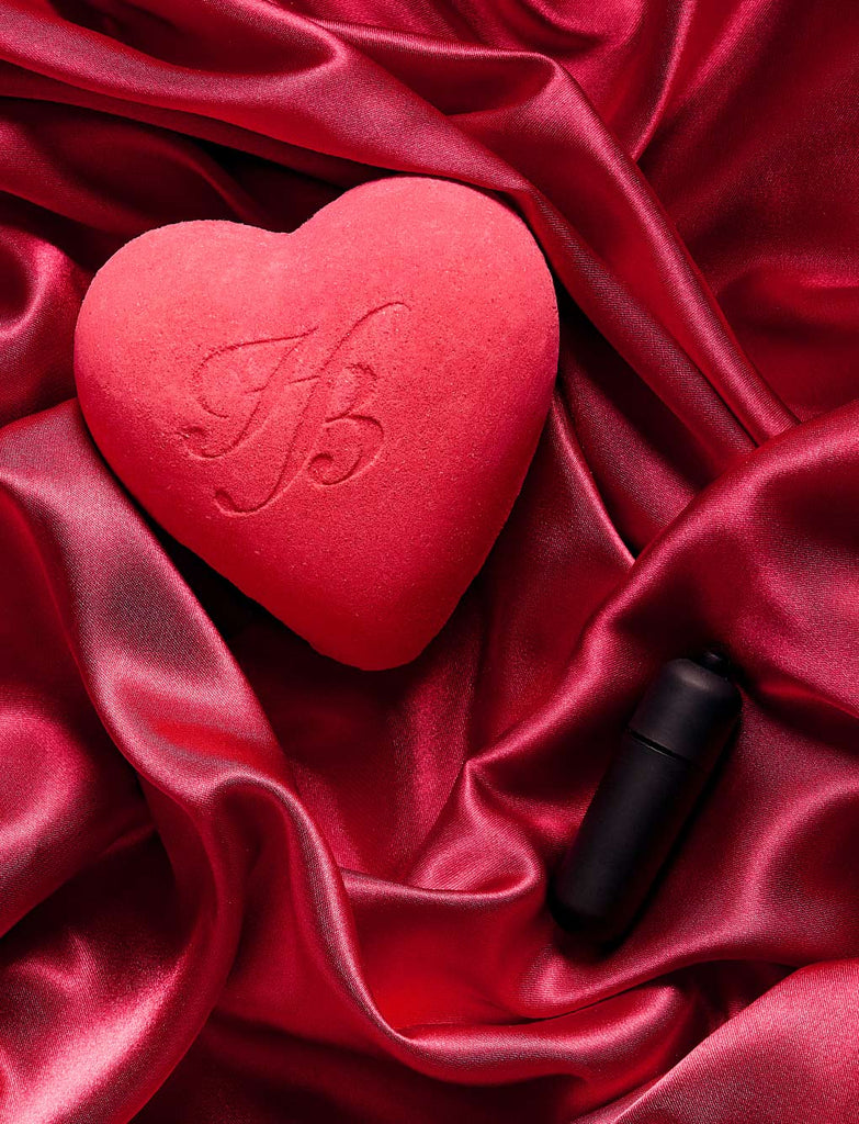 Strawberries & Champagne Sex Bomb | Shop BATH BOMBS | Honey Birdette