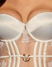 Louise Ivory Bustier